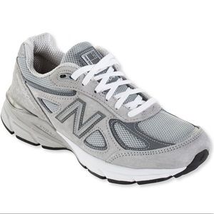 Women's New Balance 990v4 Running Shoes